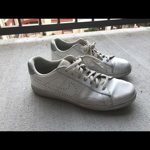 Nike 10.5 shoe - athletic wear